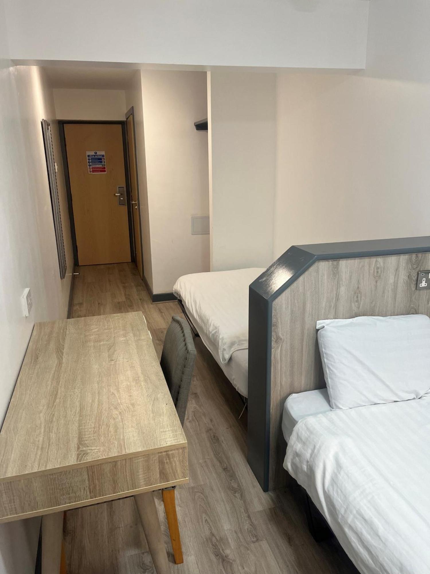 International Inn Liverpool Bagian luar foto